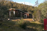 Hobart Bush Cabins - Accommodation Sunshine Coast