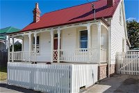 Brampton Cottage - South Australia Travel