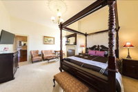 Bairnsdale Bed and Breakfast - Palm Beach Accommodation