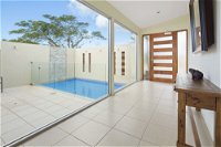 Whitsunday Views - Geraldton Accommodation