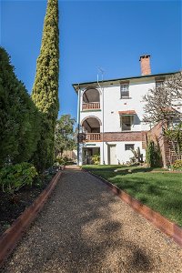 Cumquat House - Australia Accommodation