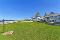 Beachfront Luxury - Accommodation Cooktown