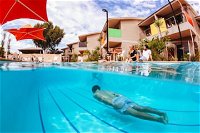 Onslow Beach Resort - Accommodation Gladstone
