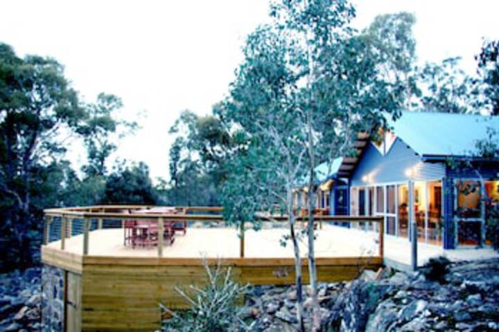 Arthurs Lake TAS Accommodation Gladstone