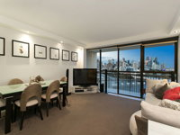 River Plaza Apartments - Australia Accommodation