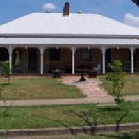 A Homestead on Market - Inverell Accommodation