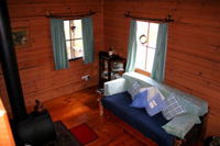 Wombat Cabin - Carnarvon Accommodation