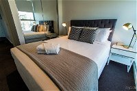 Turnkey Accommodation Victoria Harbour Docklands - Hotels Melbourne
