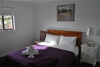 Maple Tree Cottage - Accommodation Bookings