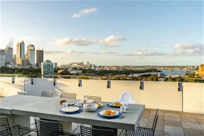 Sydney East Luxury Apartment