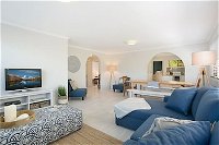 Petrel By The Sea - Accommodation Newcastle