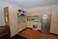 Kirwan Apartments 9 - Melbourne Tourism