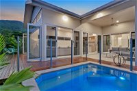Lilypad at Palm Cove - Accommodation Coffs Harbour