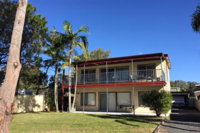 Lemon Tree Waterfront Apartments - Accommodation Airlie Beach