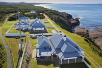 Green Cape Lightstation Cottages - Palm Beach Accommodation