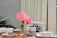 Clifton Gardens Bed  Breakfast Orange - Southport Accommodation
