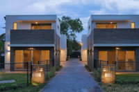Maison Executive - Bundaberg Accommodation