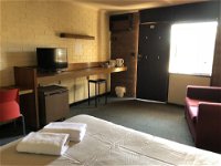 Red Steer Hotel Motel Wagga Wagga - Accommodation Bookings