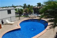 Airlie Beach Apartments - Palm Beach Accommodation