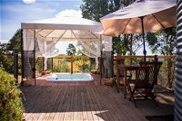 Avalon Private Spa Villa - Adults Only - Accommodation Brisbane