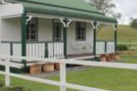 The Dollhouse Cottage - WA Accommodation
