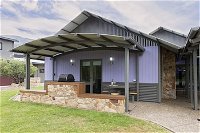 Kickenback Studio - Contemporary accommodation in the heart of Crackenback - Accommodation Redcliffe