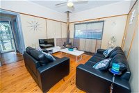 Beach House on James Patterson - Accommodation Noosa