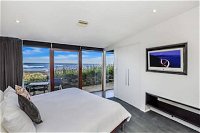 HEARNS BEACHSIDE VILLA 3 - Sydney Resort