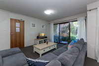 Bay Parklands Beachside Paradise 57 2 Gowrie Ave - eAccommodation