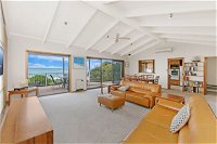 East Beach House - Accommodation Tasmania