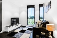 ESTHER 2BDR South Yarra Apartment - Accommodation Batemans Bay