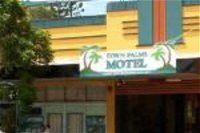 Town Palms Motel - Melbourne Tourism