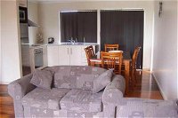 Glenaire Apartments at Meredith - Broome Tourism
