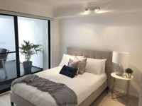 Sunshine Beach Luxe Apartment - Schoolies Week Accommodation