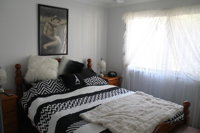 Ducati's Bed and Breakfast - Accommodation Newcastle