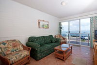 Shoal Bay Road Castaways Unit 04 17 - Getaway Accommodation