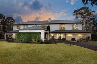 Luxury Bungalow - Accommodation Brisbane
