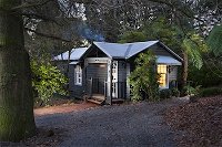 Leddicott Cottage - Bundaberg Accommodation