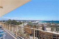 Blue Horizons Apartment 6 - Surfers Gold Coast