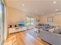 Broughton By The Beach - Maitland Accommodation
