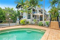 Oasis by The Sea - QLD Tourism