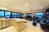 Oasis on Oceanview - Accommodation Noosa