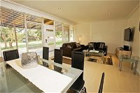 Beach House Units - 1 - Accommodation Cooktown