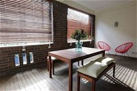 Spacious Apartment Close to Sydney CBD - Accommodation Redcliffe