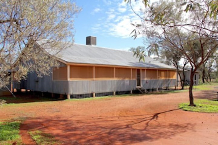 Louth NSW Accommodation Kalgoorlie