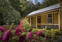 Creek Cottage - Australia Accommodation