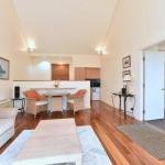 Villa Spa Executive 1br Champagne Resort Condo located within Cypress Lakes Resort nothing is more central - Kingaroy Accommodation