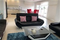 Cowes Holiday Haven Property NO.2 - Bundaberg Accommodation
