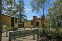 Tuckers Rocks Cottage - Accommodation Bookings