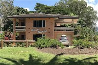 Silver Sands - A Unique Retro Beauty - Tweed Heads Accommodation